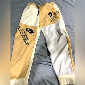 Nike Joggers (New!) - XXL